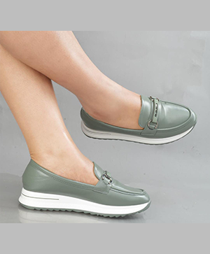 Casualofficial closed shoes,sizes 37-42,ksh.2199
